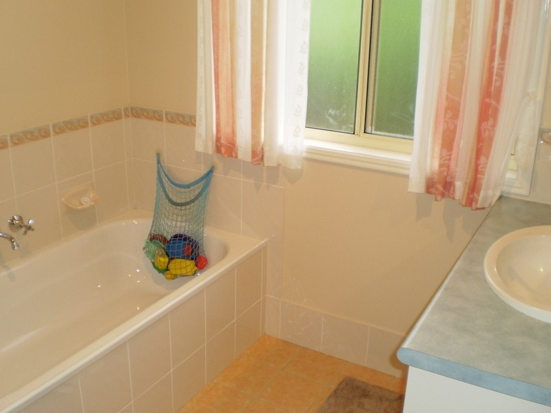 7 Wonga Way, Wollongbar NSW 2477