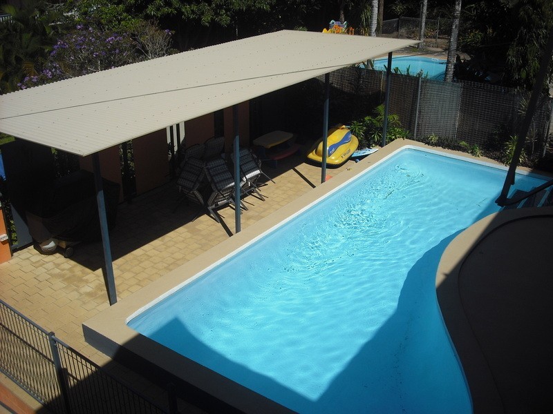 7 Sommerville Crescent, Whitfield QLD 4870