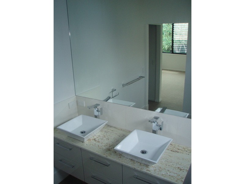 7 PARKANA Crescent, Buddina QLD 4575