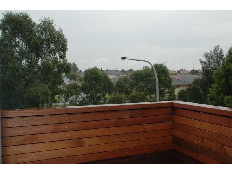 19 Yancannia Terrace, Glenwood NSW 2768