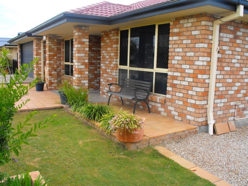 38 Lake Breeze  Drive, Loganholme QLD 4129