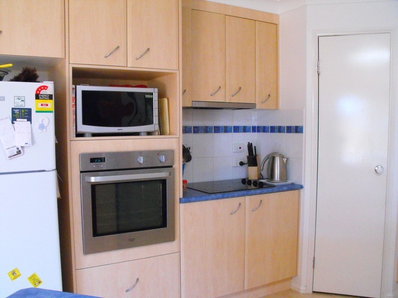 38 Lake Breeze  Drive, Loganholme QLD 4129