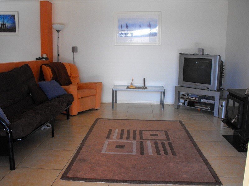 38 Lake Breeze  Drive, Loganholme QLD 4129