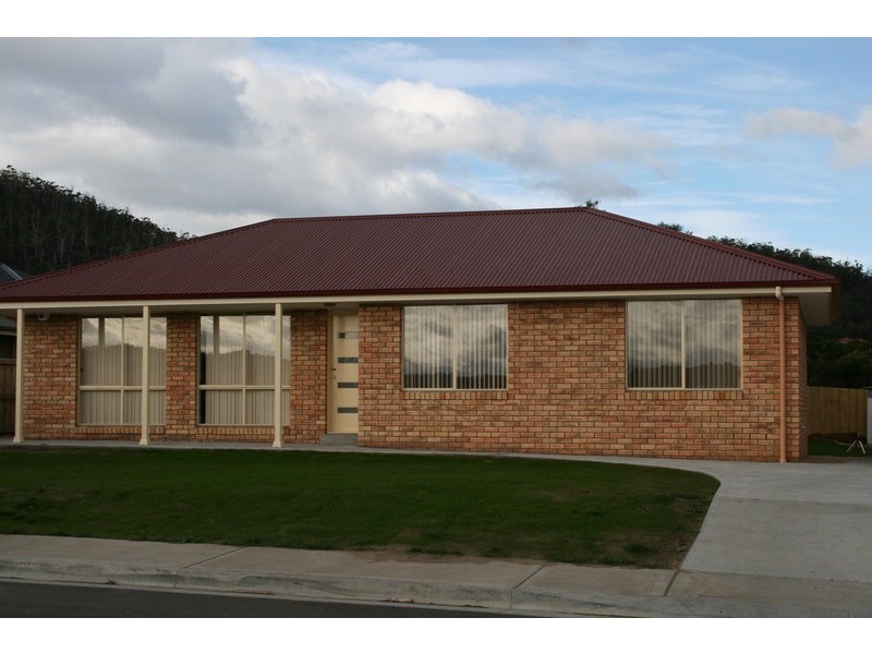 40 Horsham Drive, Oakdowns TAS 7019