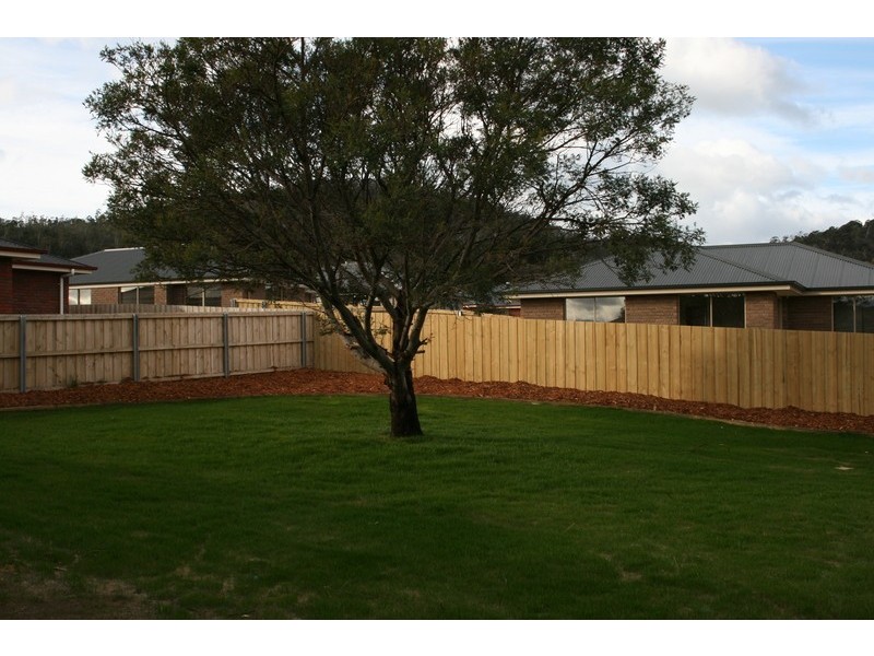 40 Horsham Drive, Oakdowns TAS 7019