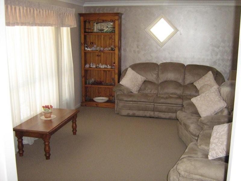 1 Schaefer Court, Westbrook QLD 4350