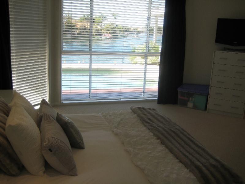 15 Shorehaven Drive, Noosa Waters QLD 4566