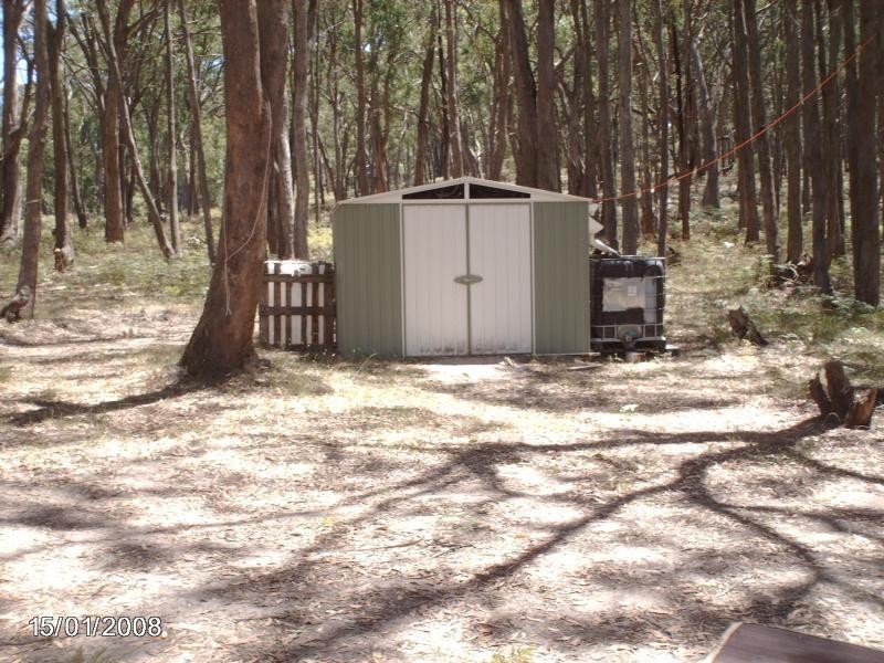 CA 29 Cemetery Road, Mount Egerton VIC 3352