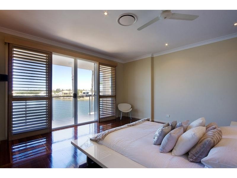 17 The Anchorage Crescent, Noosa Waters QLD 4566