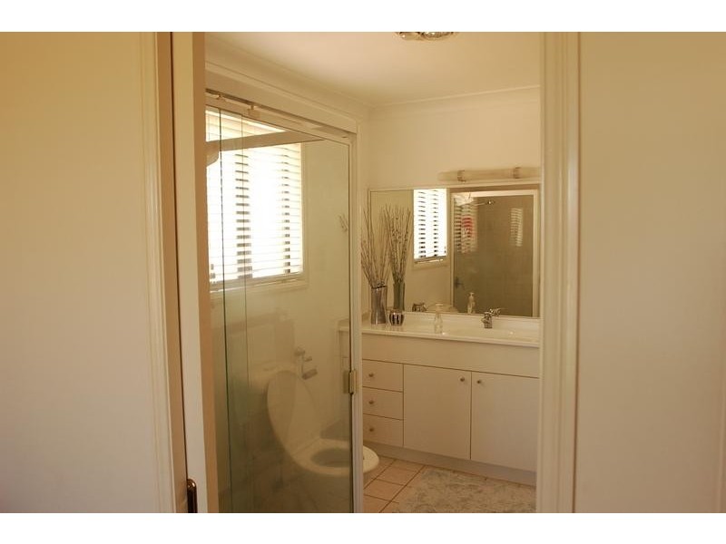 17 Wilton Drive, East Maitland NSW 2323