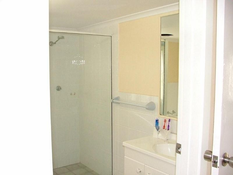 8 Medora Street, Inverell NSW 2360