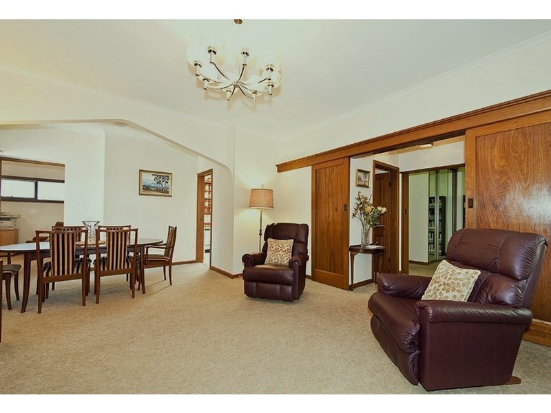 156 Cape Street, Heidelberg VIC 3084