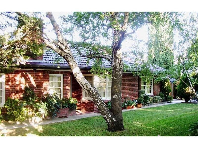 156 Cape Street, Heidelberg VIC 3084