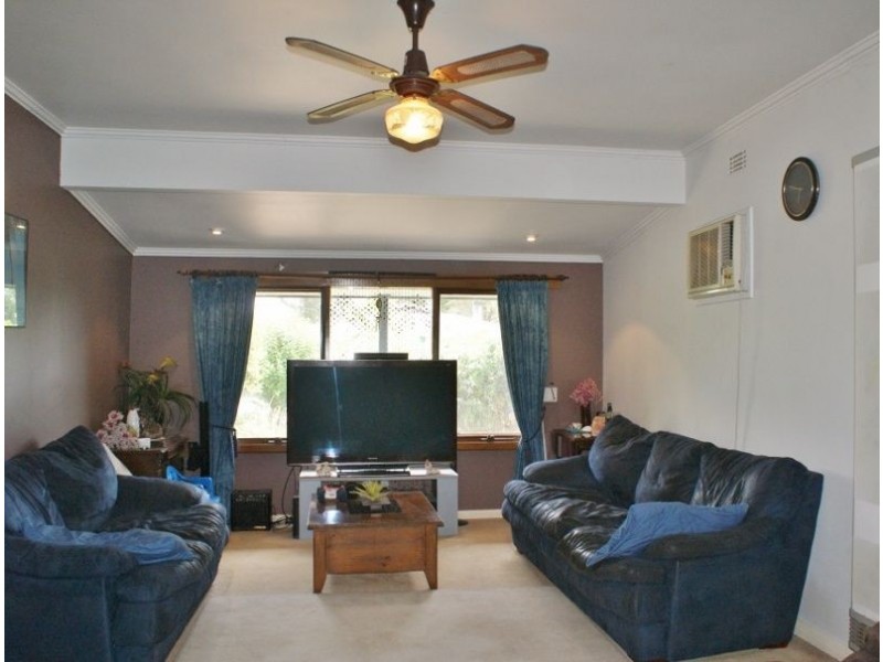 12 March Street, Newborough VIC 3825