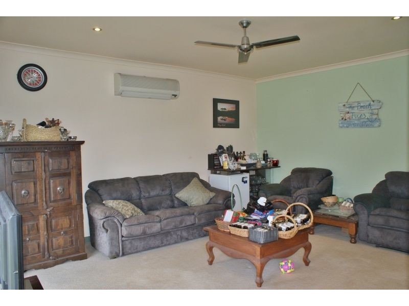 12 March Street, Newborough VIC 3825