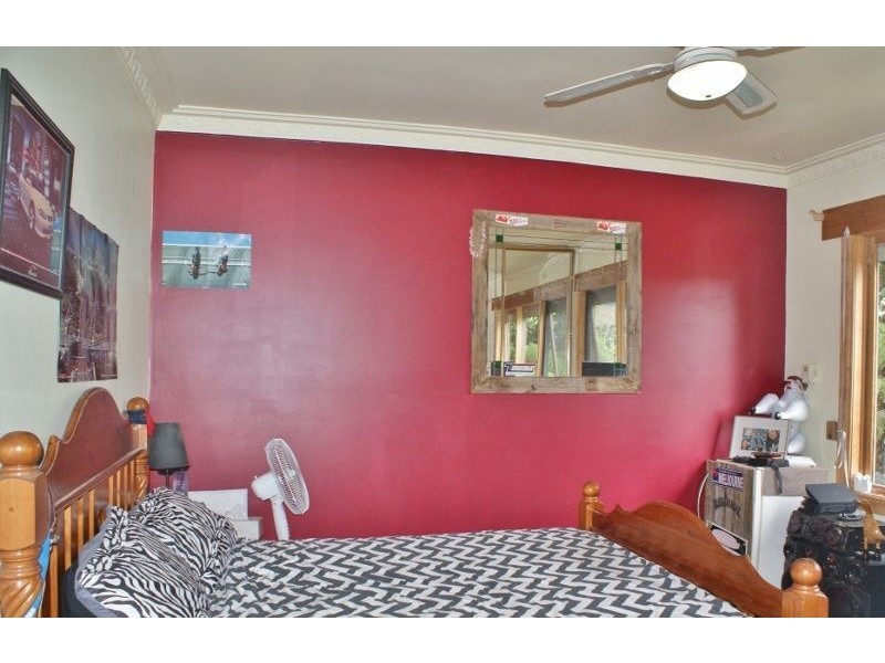 12 March Street, Newborough VIC 3825