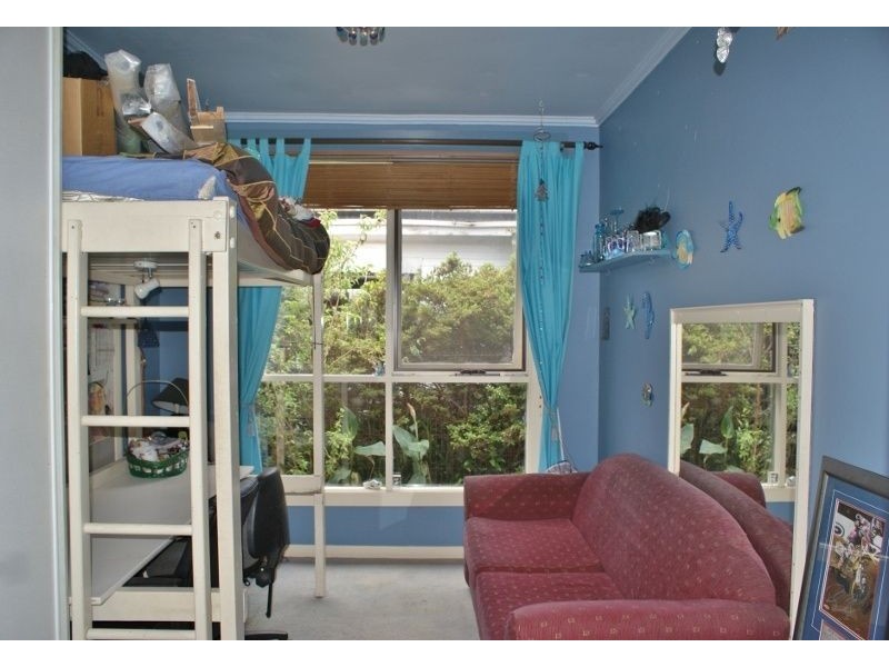 12 March Street, Newborough VIC 3825