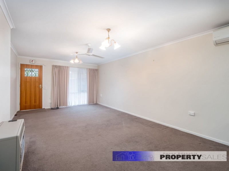 28/15 Burrage Court, Moe VIC 3825