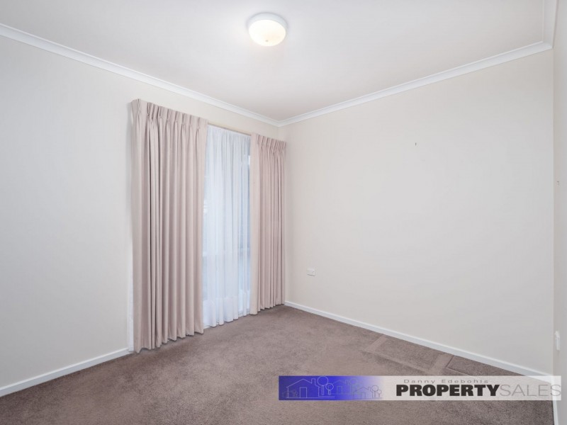 28/15 Burrage Court, Moe VIC 3825