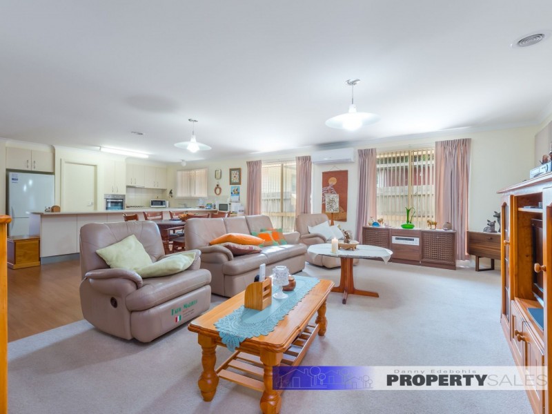 151 Service Road, Moe VIC 3825