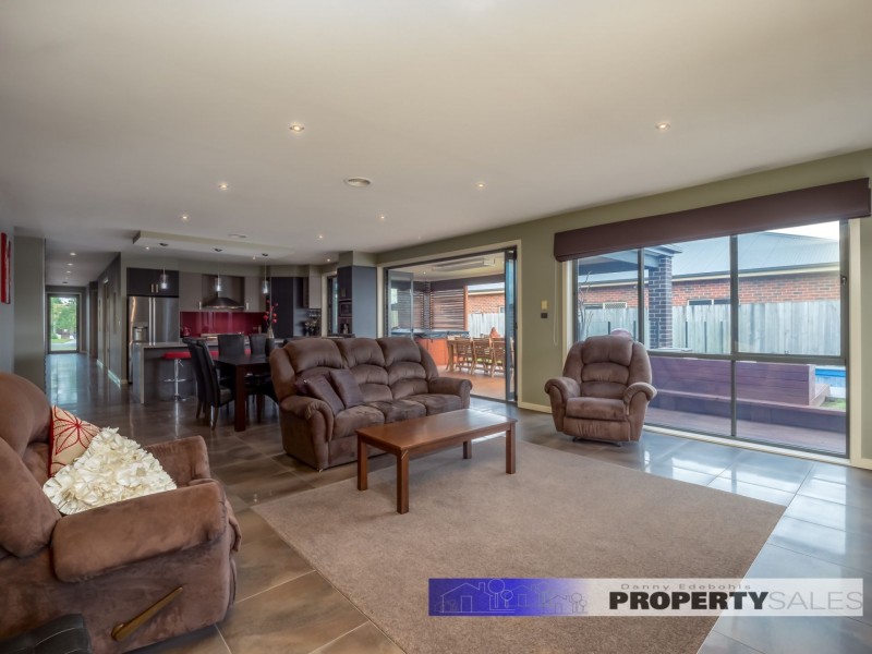 28 Davey Drive, Trafalgar VIC 3824