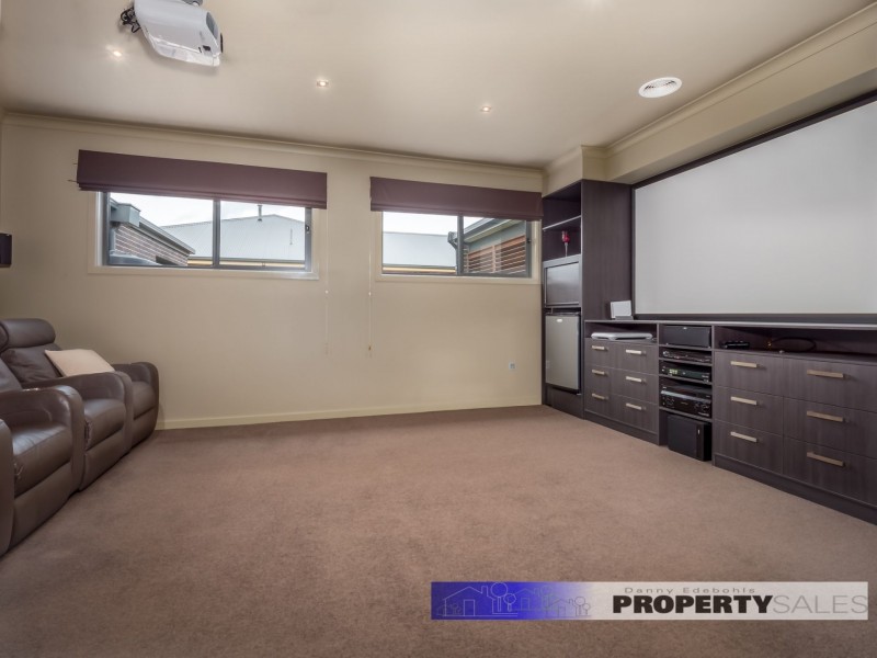 28 Davey Drive, Trafalgar VIC 3824
