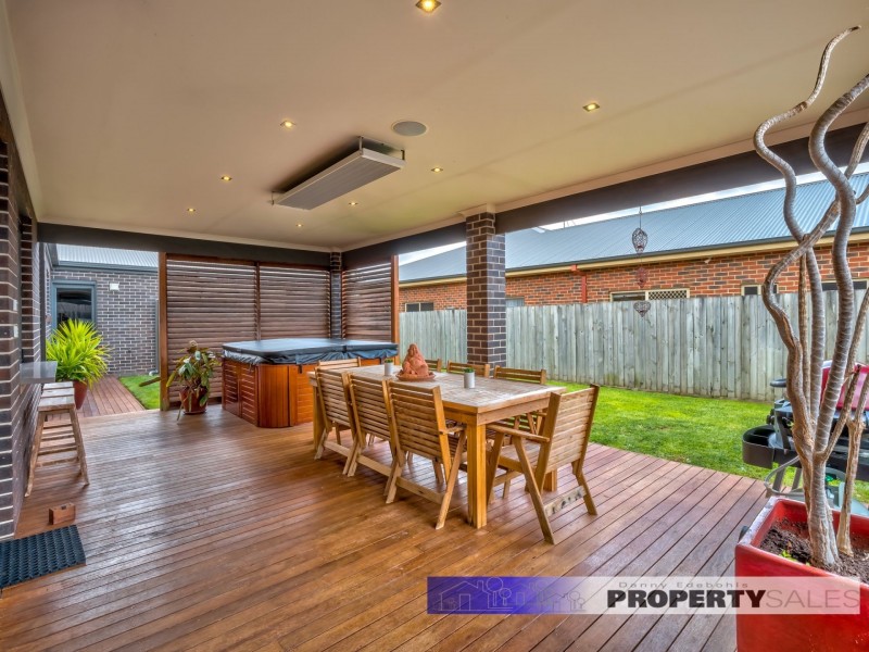 28 Davey Drive, Trafalgar VIC 3824