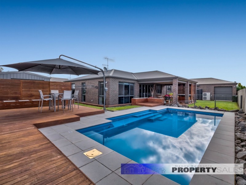 28 Davey Drive, Trafalgar VIC 3824