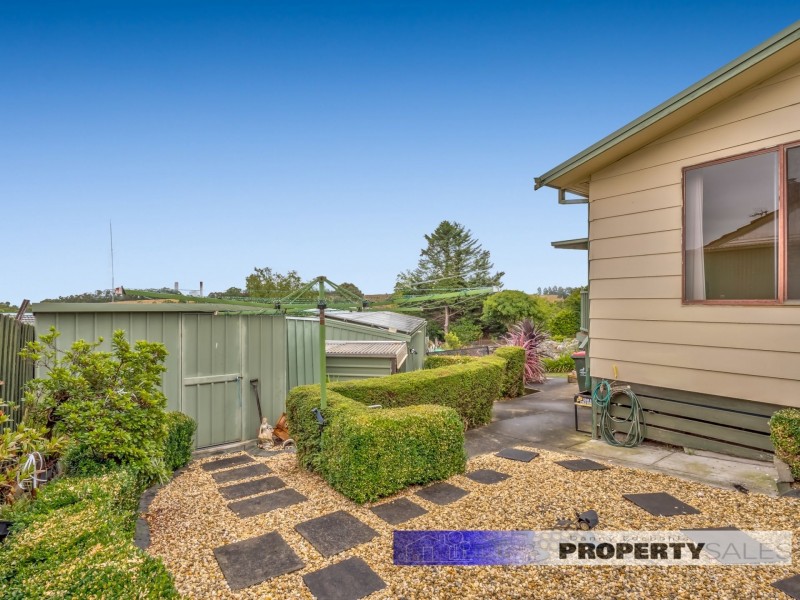 43 Anderson Avenue, Yallourn North VIC 3825