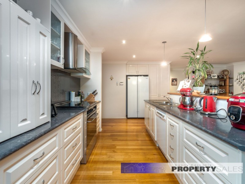 2 Gunn Street, Newborough VIC 3825