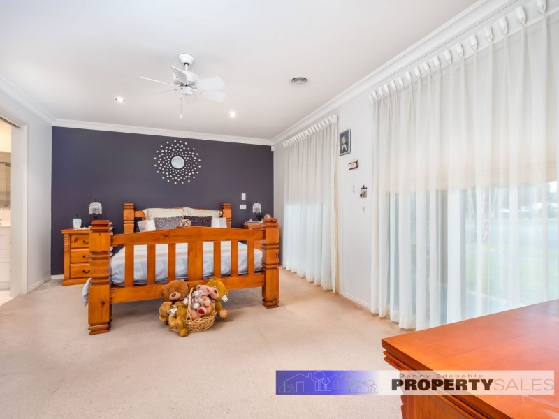 2 Gunn Street, Newborough VIC 3825