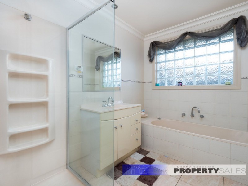 2 Gunn Street, Newborough VIC 3825