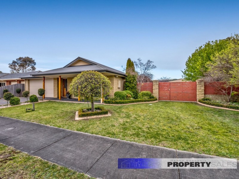 2 Gunn Street, Newborough VIC 3825