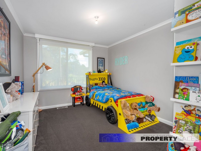 65 Western Ave, Newborough VIC 3825