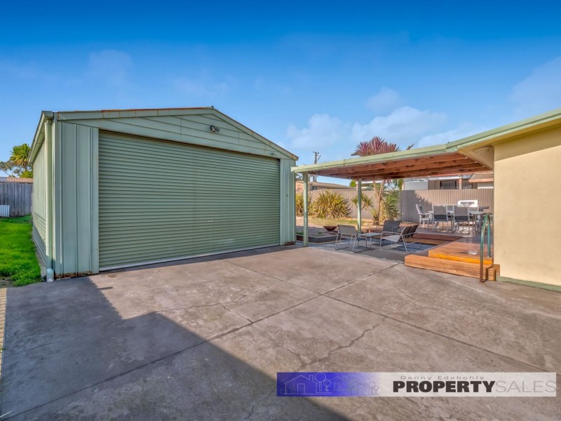 65 Western Ave, Newborough VIC 3825