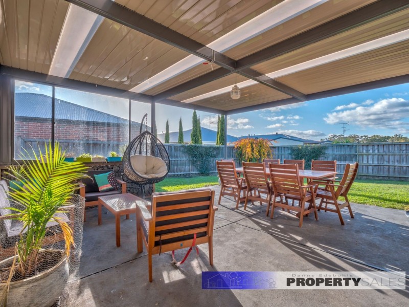 2 Copperhead Court, Newborough VIC 3825