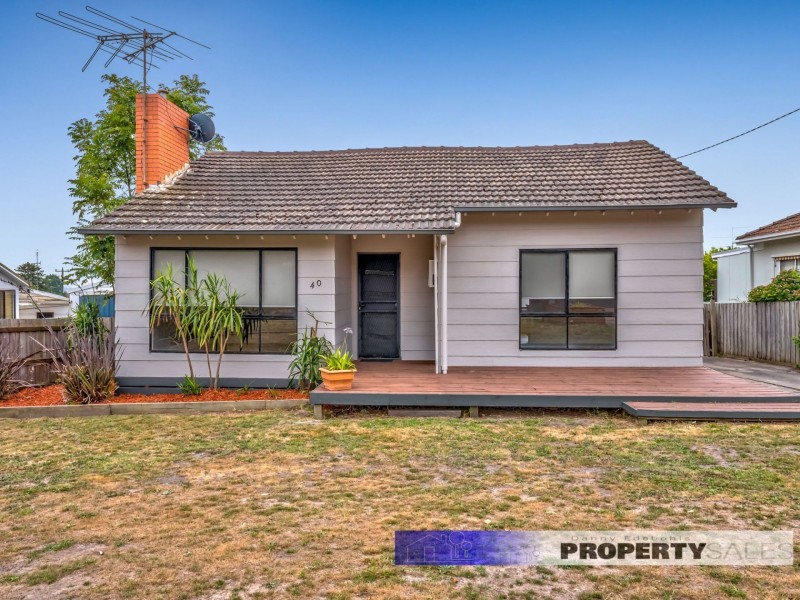 40 Service Road, Moe VIC 3825