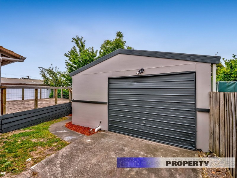 40 Service Road, Moe VIC 3825