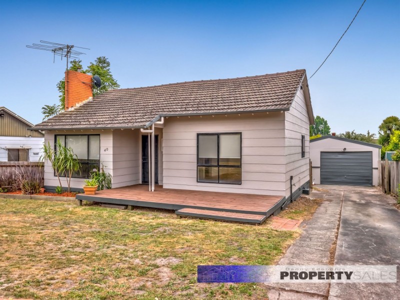 40 Service Road, Moe VIC 3825