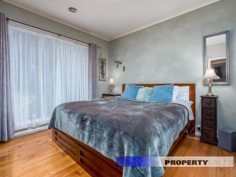 19 Coalville Road, Moe VIC 3825