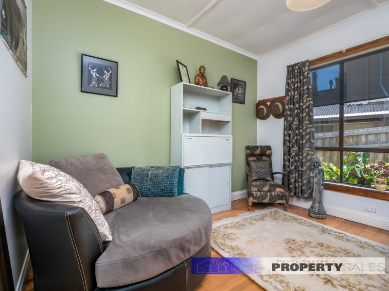 19 Coalville Road, Moe VIC 3825