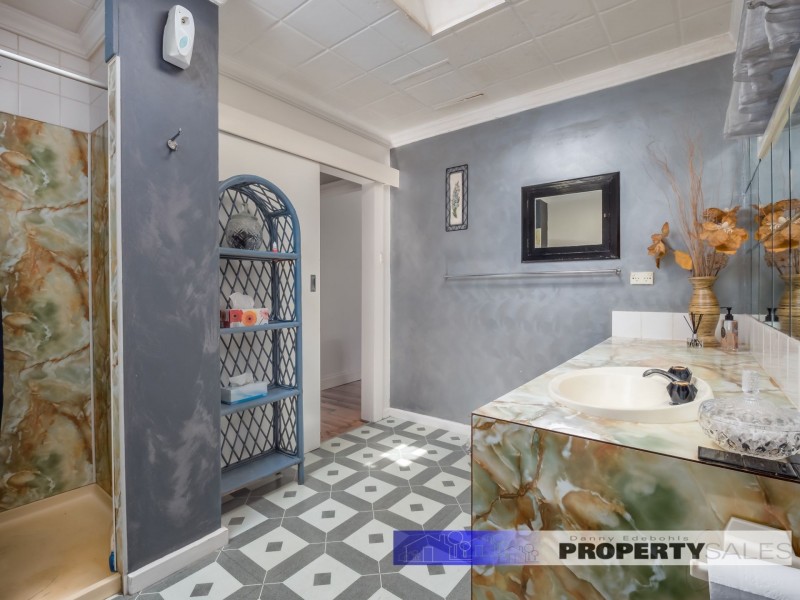 19 Coalville Road, Moe VIC 3825