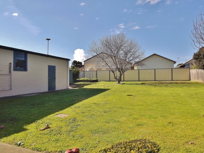 26 Guy Street, Newborough VIC 3825