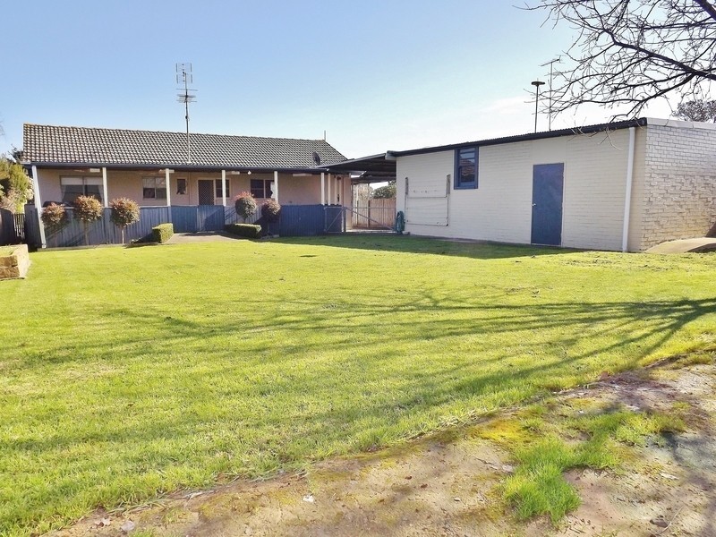 26 Guy Street, Newborough VIC 3825