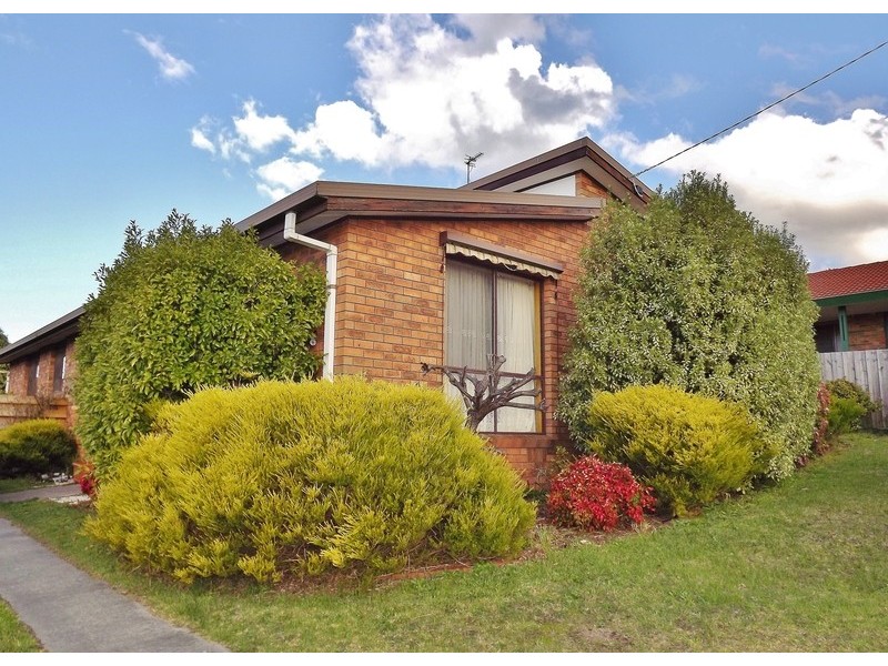 10 Durham Road, Newborough VIC 3825