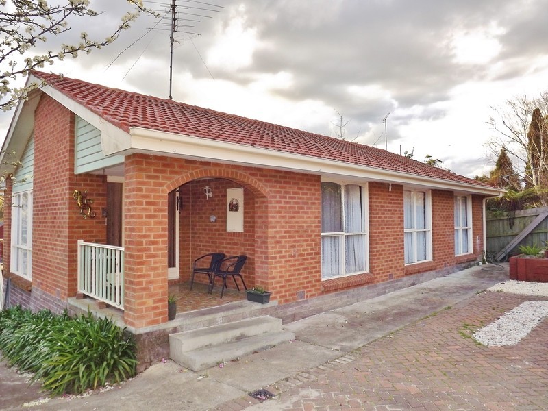 41  Smallburn Avenue, Newborough VIC 3825