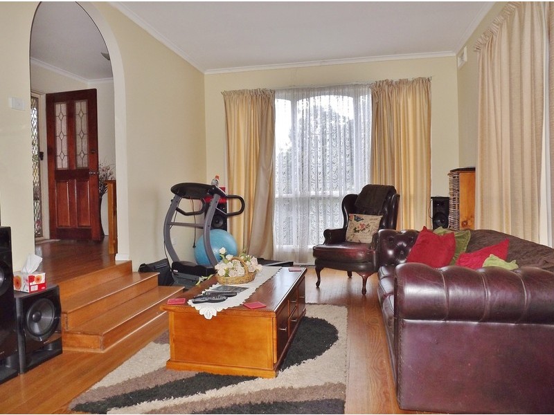 41  Smallburn Avenue, Newborough VIC 3825