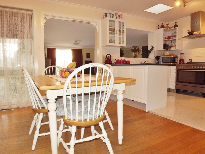 41  Smallburn Avenue, Newborough VIC 3825