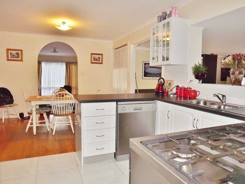 41  Smallburn Avenue, Newborough VIC 3825