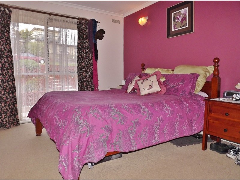 41  Smallburn Avenue, Newborough VIC 3825